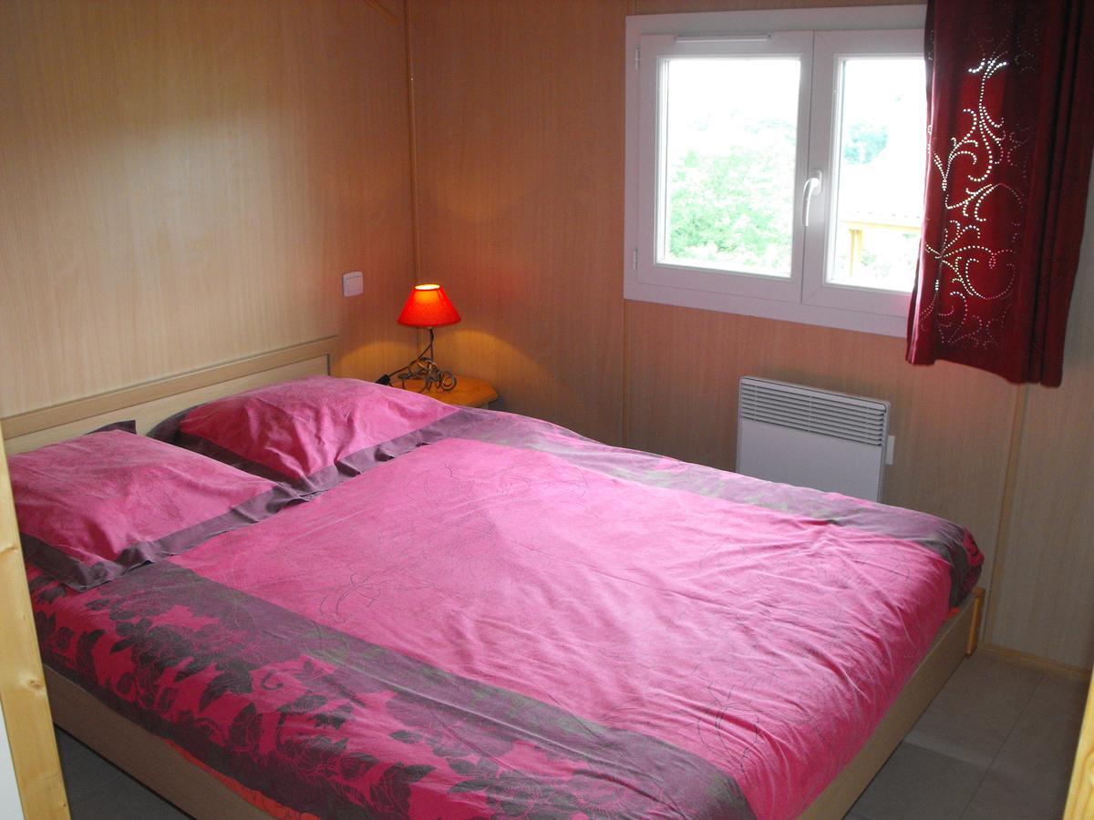 Les Chalets Du Piou Bussieres  Ngoại thất bức ảnh
